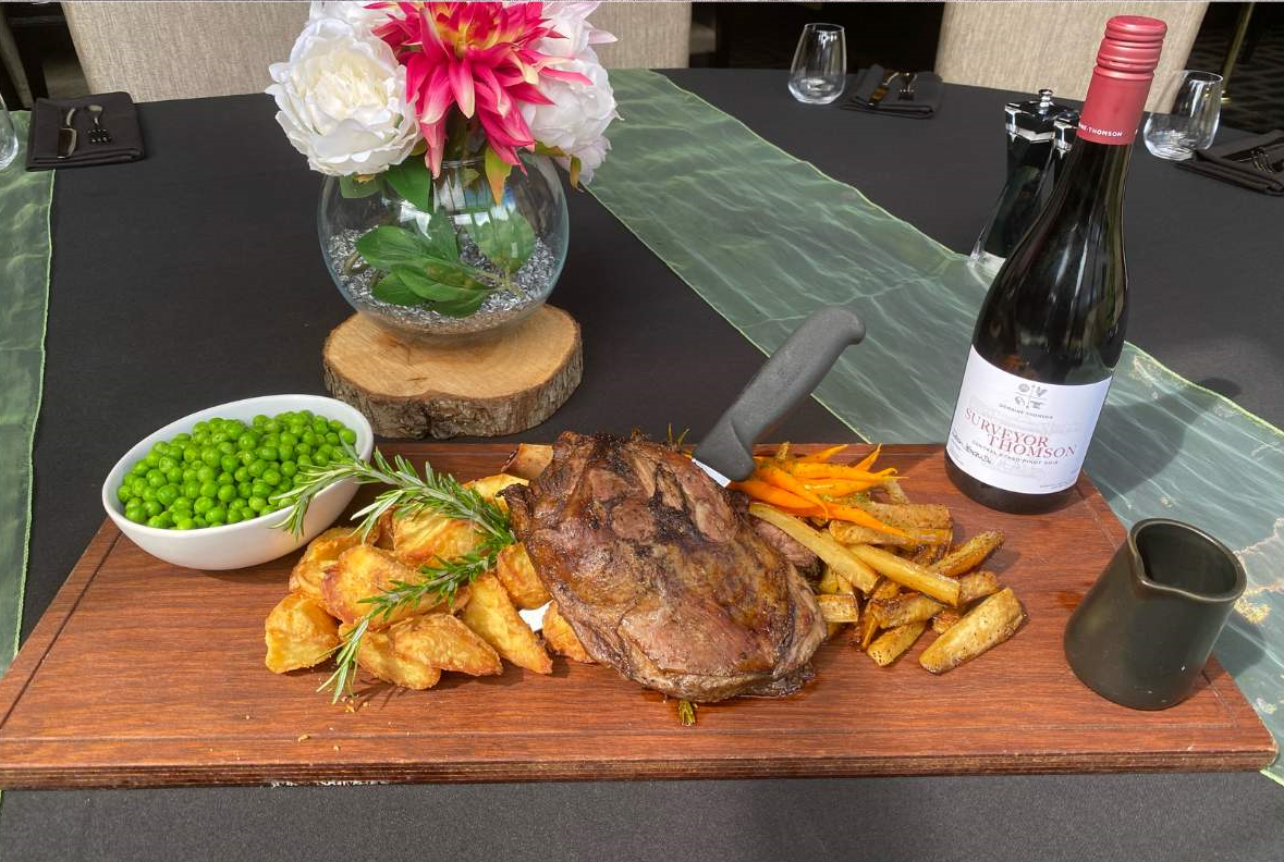 Ascot park platter with wine - Silere Lamb share platter